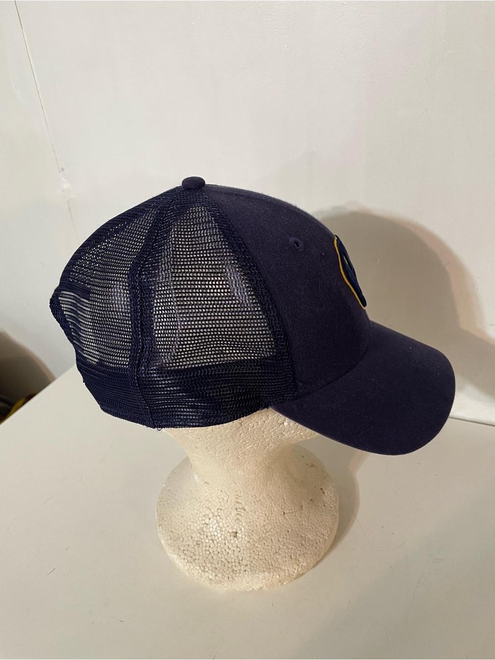 Milwaukee Brewers Hats - Picture 10 of 11